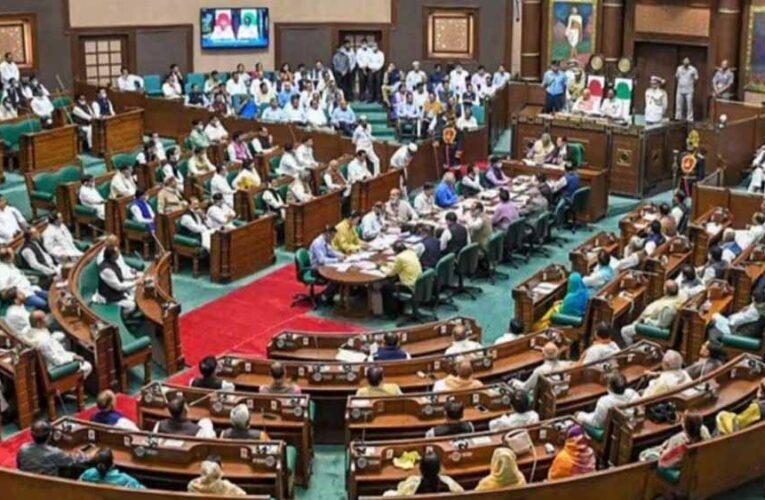 मध्य प्रदेश में 33% महिला आरक्षण प्रस्ताव पर सियासी घमासान