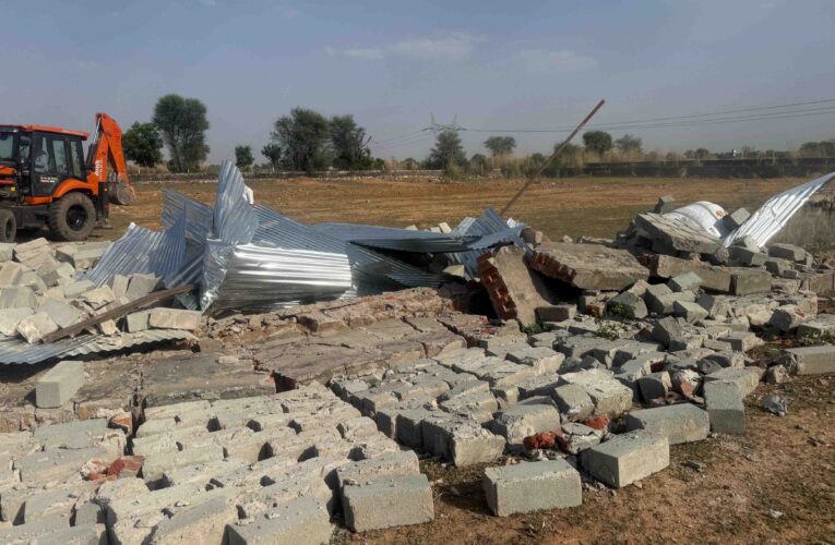 जयपुर में JDA का बड़ा एक्शन, 60 करोड़ की सरकारी जमीन से हटाया अतिक्रमण