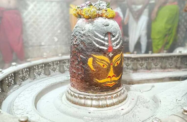 महाकाल मंदिर की भस्मारती की अब होगी तत्काल बुकिंग, ऑफलाइन परमिशन बंद, एक दिन पहले खुलेगी विंडो