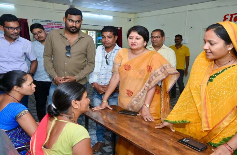 जहां गूंजता था लालातंक वहां लगी बाच चौपाल