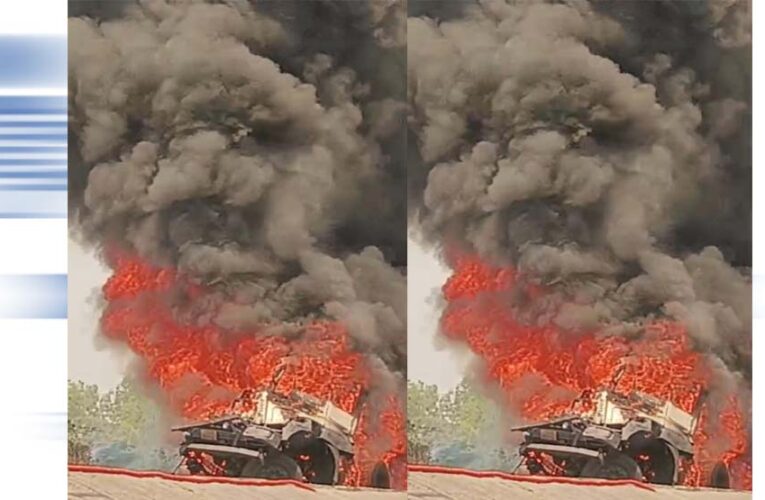 सकरी नेशनल हाईवे पर खड़े ट्रेलर में लगी भीषण आग, मचा हड़कंप