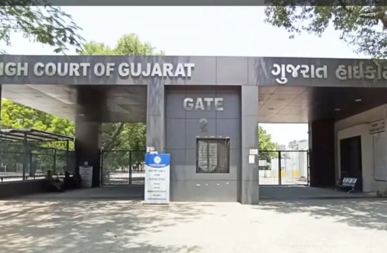 आप एक अनपढ़ आदमी हैं, अपनी शक्तियां भी नहीं जानते