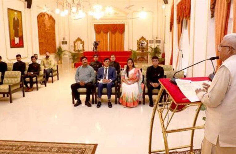 प्रकृति और स्थानीय जीवन के कल्याण प्रयासों में ही सेवा की सार्थकता : राज्यपाल पटेल