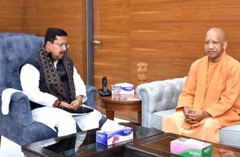 ‘योगी आदित्यनाथ ही होंगे यूपी विधानसभा चुनाव के चेहरे…’, नितिन नवीन का बड़ा ऐलान