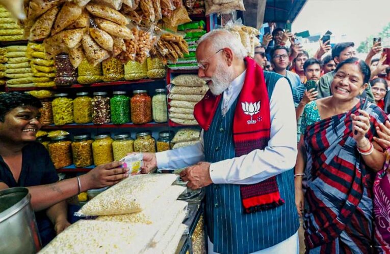 PM मोदी के 10 रुपये के नोट से मची हलचल, एक लाख में बिक रहा झालमुड़ी वाला नोट!