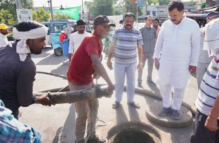 पानी की आपूर्ति और साफ-सफाई व्यवस्था में कोताही बर्दाश्त नहीं करेंगे: ऊर्जा मंत्री तोमर