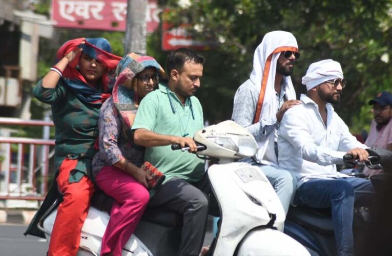 छतरपुर के खजुराहो और नौगांव सबसे गर्म, ग्वालियर-उज्जैन में लू का अलर्ट, 20 शहरों में हीटवेव