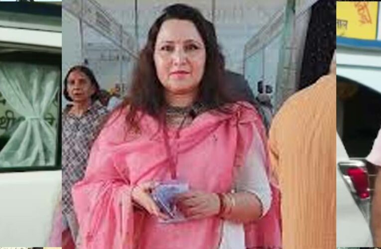 ‘हमने एक पर ही समाप्त कर दिया, आप इस जमाने की होकर 5 बच्चे कर रही हो’: IAS विदिशा मुखर्जी का प्रसूता पर हमला