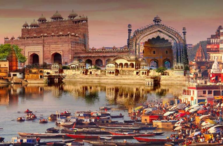 योगी सरकार में पर्यटन को नई उड़ान, यूपी बना आस्था और विकास का केंद्र