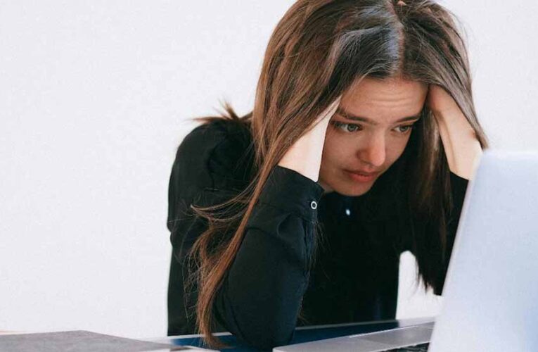 हर जॉब पर क्लिक करने की आदत कहीं नुकसान तो नहीं पहुँचा रही?