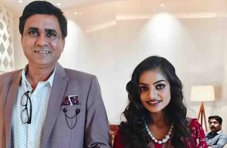 महाकुंभ वायरल गर्ल मोनालिसा की शादी पर NHRC का एक्शन, डायरेक्टर सनोज मिश्रा बोले- ‘जिहादी जाएगा जेल’