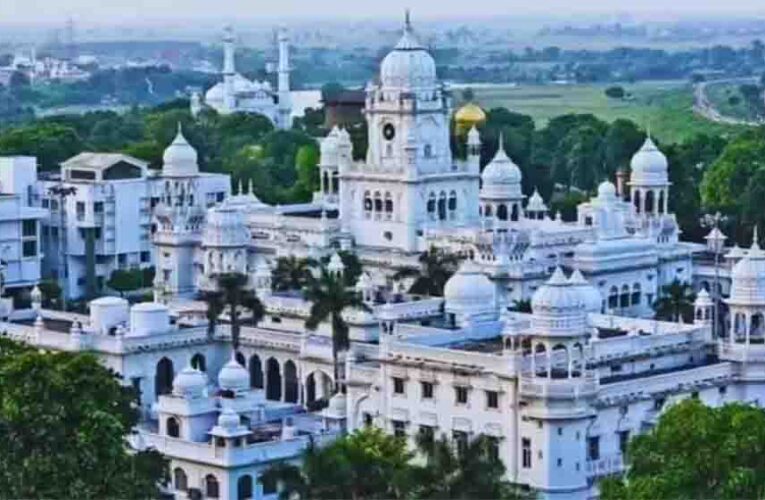 केजीएमयू में मजारों पर अंतिम प्रहार, 15 दिन का मिला अल्टीमेटम, नोटिस की मियाद हुई खत्म