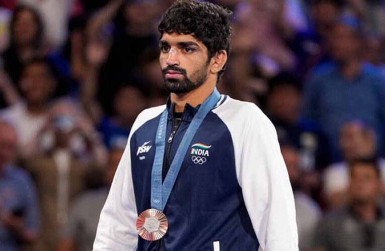 भारत का मजबूत प्रदर्शन, फिर भी फाइनल में चूके अमन और मुकुल, 17 पदकों के साथ अभियान खत्म