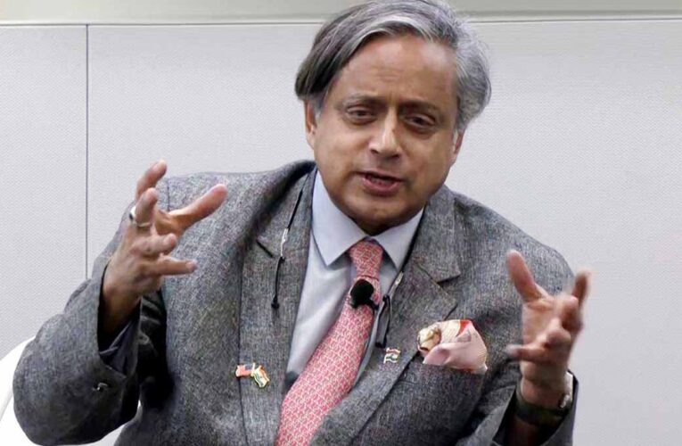 शशि थरूर बोले,पाकिस्तान की मध्यस्थता से भारत का कद प्रभावित नहीं होता