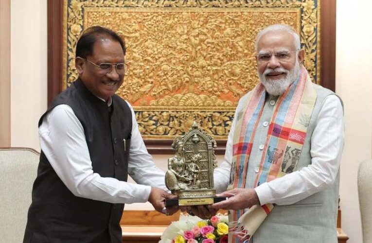 बस्तर में शांति के बाद विकास का नया चरण : ‘बस्तर रोडमैप 2.0’ पर प्रधानमंत्री नरेंद्र मोदी जी से चर्चा