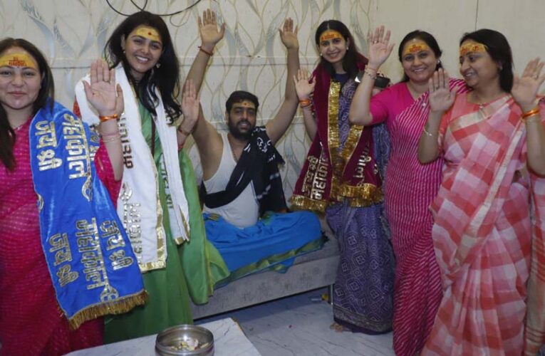 केरला स्टोरी-2 और साउथ इंडियन फिल्म की एक्ट्रेस महाकाल पहुंची, कई सितारों ने किए दर्शन