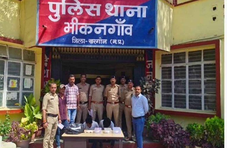 मध्यप्रदेश पुलिस की अवैध हथियारों की तस्‍करी के विरूद्ध सख्त कार्रवाई विगत तीन सप्ताह में 52 अवैध हथियार जब्त