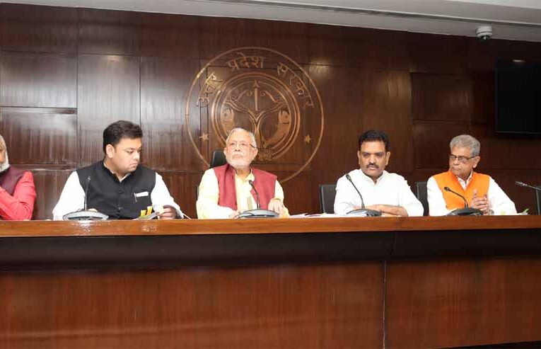 सीएम योगी की घोषणा पर लगी मुहर, शिक्षामित्रों व अनुदेशकों के मानदेय में ऐतिहासिक वृद्धि को कैबिनेट की मंजूरी