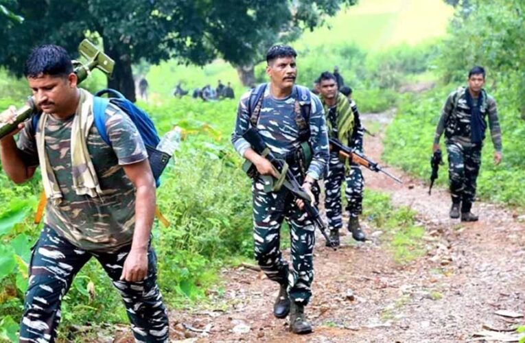 तेलंगाना में नक्सल मोर्चे पर बड़ी हलचल: बटालियन कमांडर हेमला समेत 47 माओवादी आज करेंगे सरेंडर