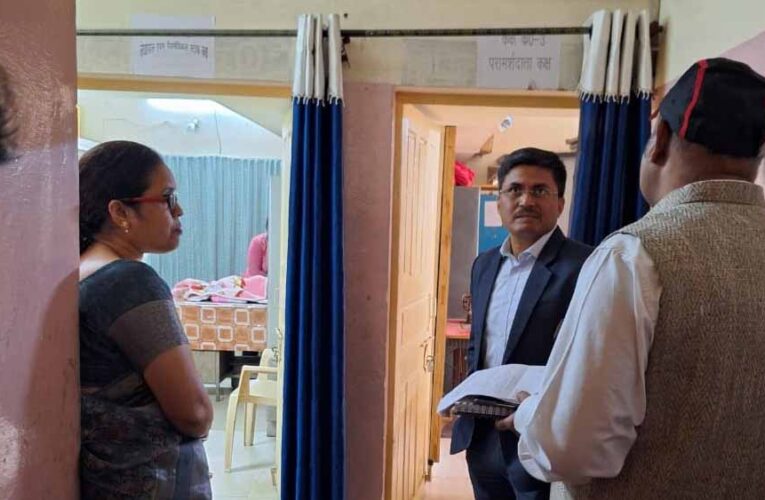 ड्यूटी से नदारद कर्मचारियों पर सख्ती: बिलासपुर निगम कमिश्नर ने थमाए शो-कॉज नोटिस