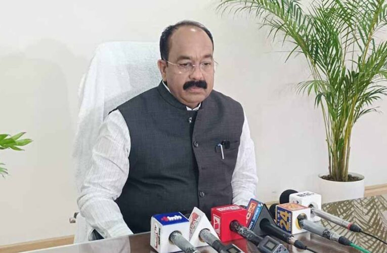 अरुण साव का कांग्रेस पर तंज: वार्ड अध्यक्ष सूची रद्द, ‘आपस में लड़कर खत्म हो रही पार्टी’