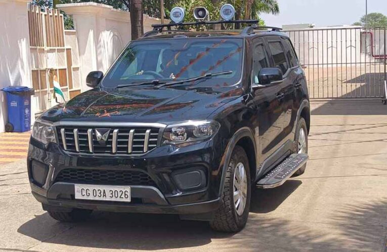 CM साय का देसी अंदाज: फॉर्च्यूनर छोड़ अब ‘स्कॉर्पियो’ में करेंगे सफर