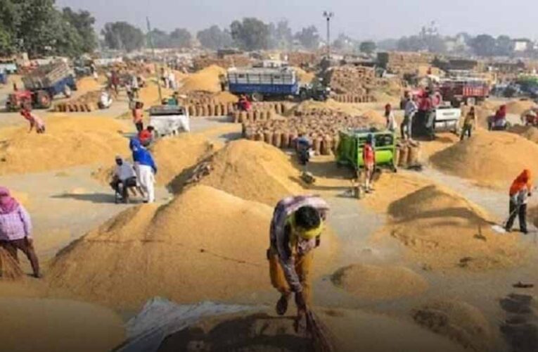 धान खरीदी स्टॉक में 2.54 करोड़ की गड़बड़ी: मुंगेली केंद्र प्रभारी पर FIR दर्ज