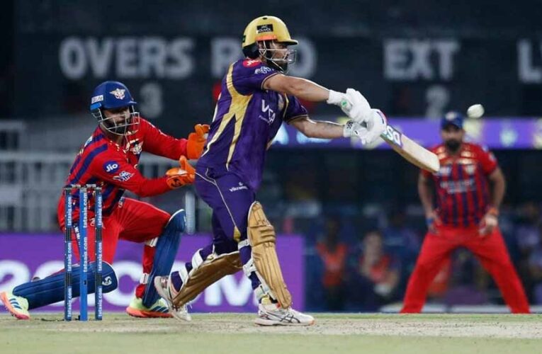 इकाना स्टेडियम में KKR ने LSG को दिया 156 रनों का लक्ष्य, मुकाबला रोमांचक मोड़ पर