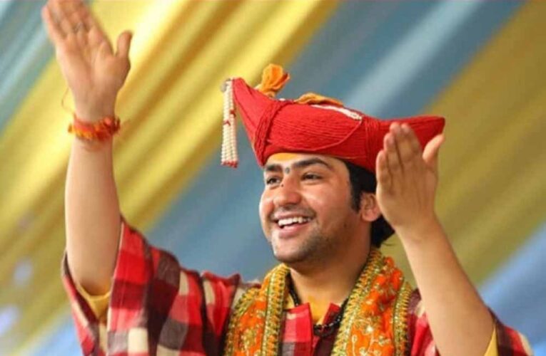 बागेश्वर बाबा का लेंसकार्ट पर बयान: नक्कटा, तू अपनी कंपनी लाहौर में खोल ले, बेटा गड़बड़ हो गए हो तुम