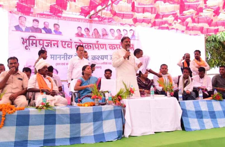 माओवाद के अंत के साथ बस्तर क्षेत्र में अब विकास को मिलेगी नई दिशा