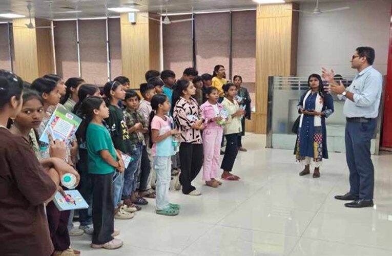 सृजन अभियान के तहत सामुदायिक पुलिसिंग की पहल