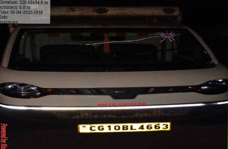 लकड़ी के अवैध परिवहन पर कार्रवाई, पिकअप वाहन जब्त वन विकास निगम की गश्त से मिली सफलता