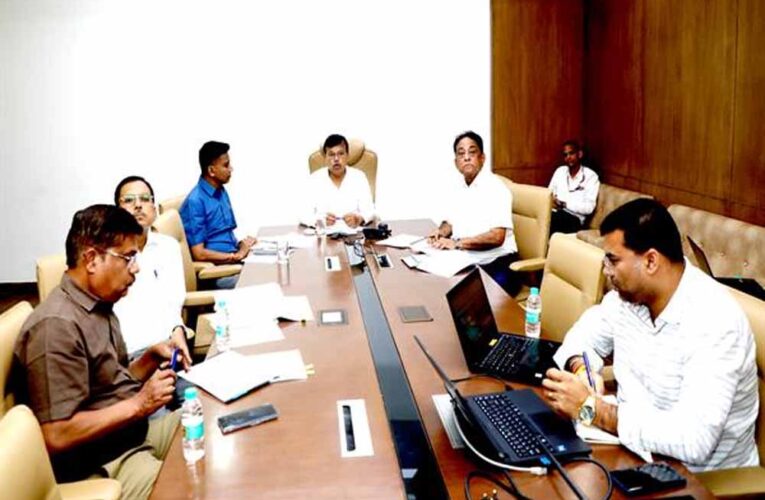 मानसून पूर्व मेंटिनेंस कार्यों का एसई और सीई करें निरीक्षण : ऊर्जा मंत्री  तोमर