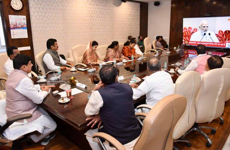 संवाद, सहयोग और सहभागिता से हो नारी शक्ति वंदन अधिनियम का क्रियान्वयन : प्रधानमंत्री मोदी