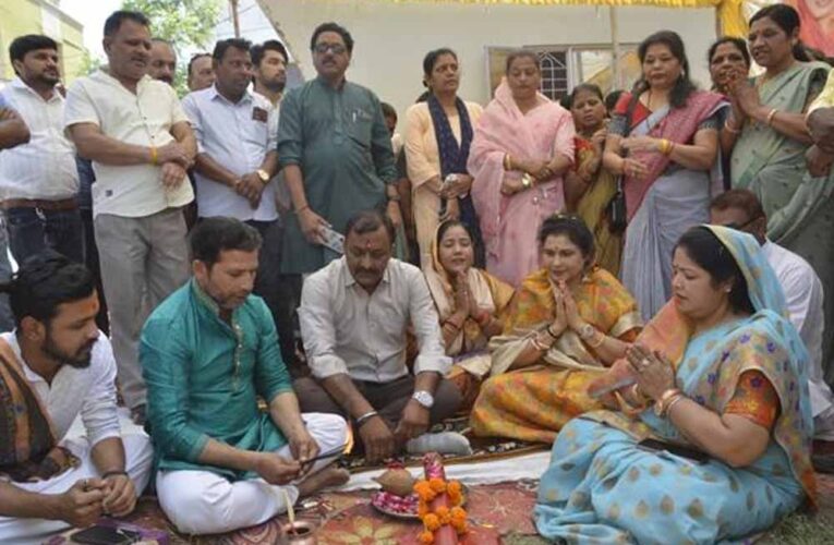 राज्यमंत्री गौर ने 90 लाख की लागत के विभिन्न विकास कार्यों का किया भूमि पूजन