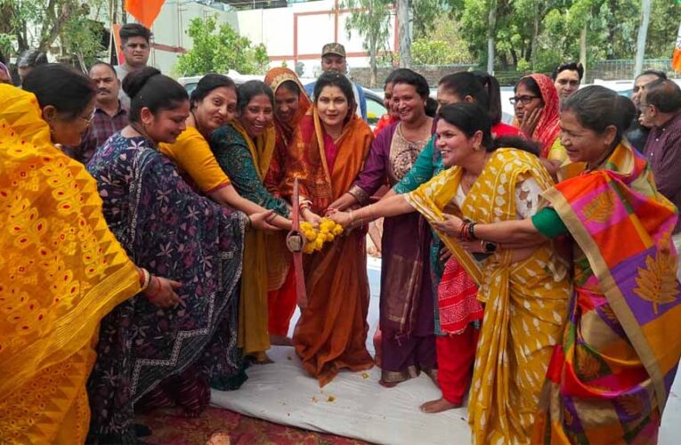 राज्यमंत्री कृष्णा गौर ने किया 4 लेन सीसी सड़क निर्माणकार्य का भूमि-पूजन