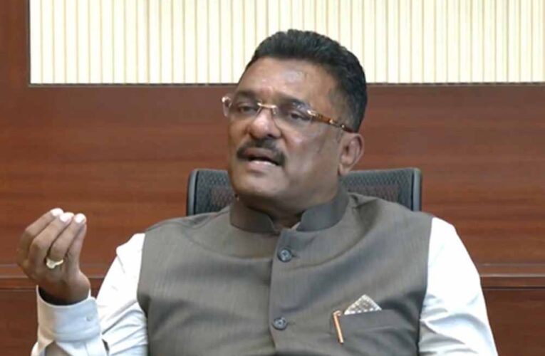 महाराष्ट्र सरकार का बड़ा फैसला: रिक्शा-टैक्सी चालकों के लिए मराठी अनिवार्य, यूनियनों में विरोध तेज