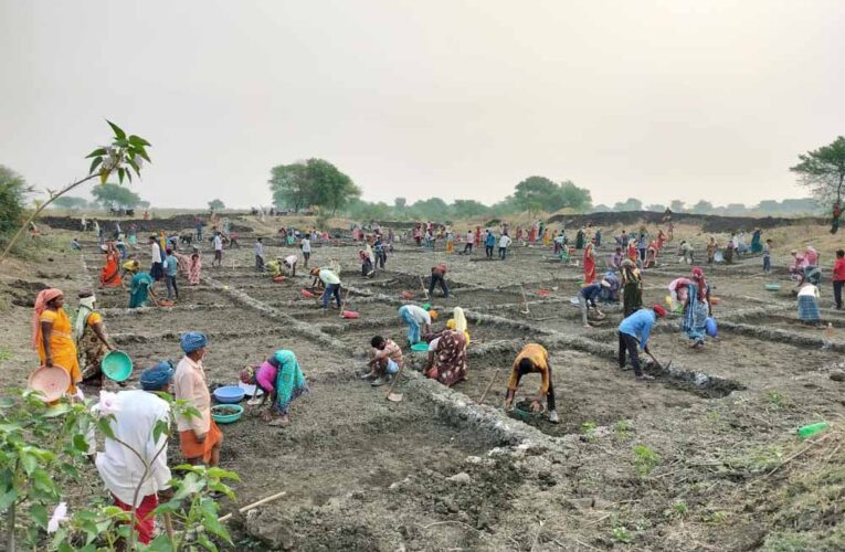 सर्वाधिक परिवारो को रोजगार, सर्वाधिक मानव दिवस का रोजगार सहित सर्वाधिक दिव्यांगजनों को रोजगार देने के मामले में कबीरधाम प्रदेश में प्रथम स्थान पर