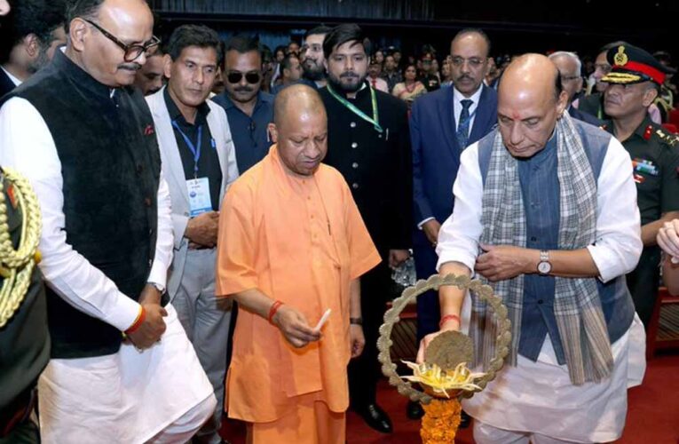 टाइम्स सम्मान-2026 में रक्षा मंत्री राजनाथ सिंह के साथ सम्मिलित हुए मुख्यमंत्री योगी आदित्यनाथ