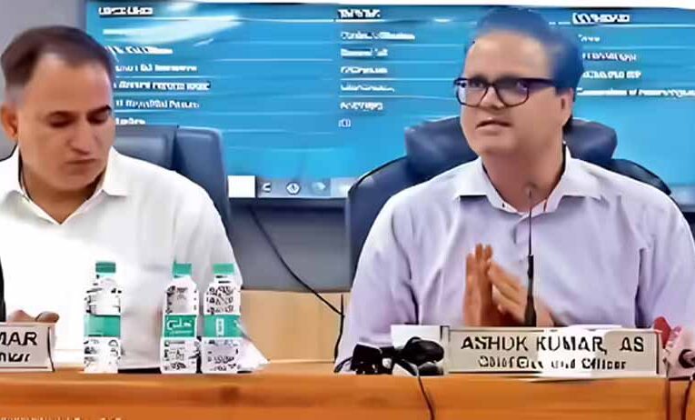 दिल्ली में 30 जून से शुरू होगा स्पेशल इंटेंसिव रिवीजन (SIR), 13,033 बीएलओ करेंगे घर-घर सर्वे