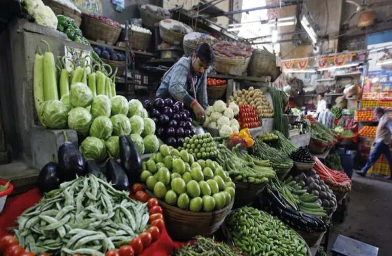 अप्रैल 2026 में खुदरा महंगाई 3.48% पर: टमाटर और गहनों ने बढ़ाई चिंता, आलू-प्याज से मिली राहत