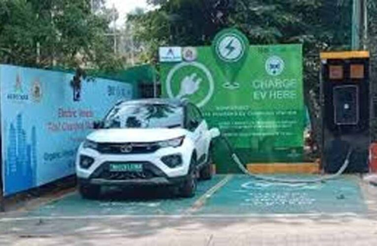 EV यूजर्स के लिए बड़ी राहत: यूपी समेत 8 राज्यों में बनेंगे 4800 नए चार्जिंग स्टेशन