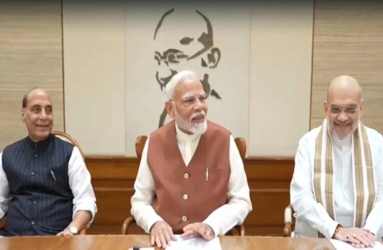मोदी कैबिनेट का बड़ा ऐलान: पहली स्वदेशी सेमी हाई-स्पीड ट्रेन और किसानों को बढ़ी MSP की सौगात