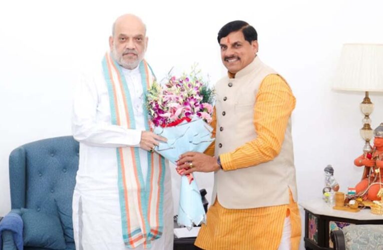 CM की अमित शाह से मुलाकात के बाद बढ़ीं कैबिनेट विस्तार की चर्चाएं, मंत्रियों की परफॉर्मेंस रिपोर्ट पर मंथन