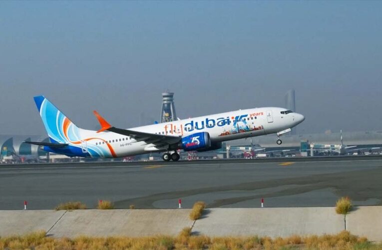 UAE से पाकिस्तान को बड़ा झटका, एयरलाइन ने अचानक बंद की उड़ानें; सामने आई बड़ी वजह