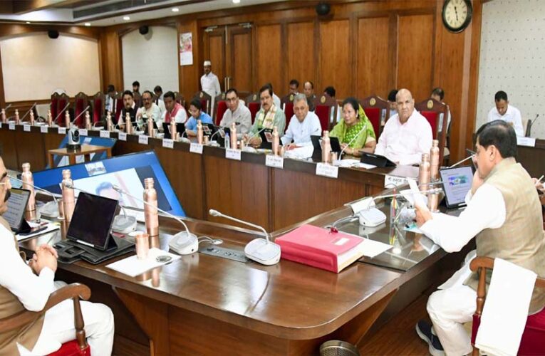 प्रदेश के विकास और जन-कल्याण को गति देने के लिए 30,055 करोड़ रूपये की कैबिनेट स्वीकृति