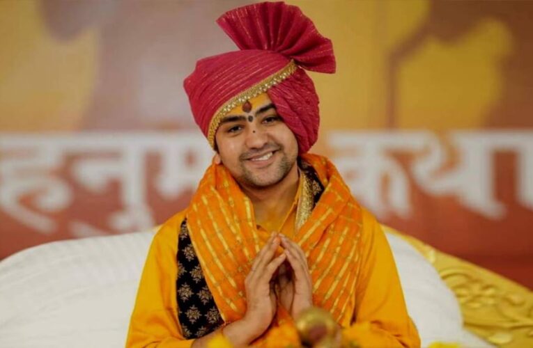 धीरेंद्र शास्त्री का बड़ा दावा, बोले- गाय को लेकर देश की सोच बदल रही है