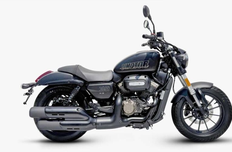 भारत में लॉन्च हुई 2026 QJ Motor SRV 300 बाइक, जानें कीमत और खास फीचर्स