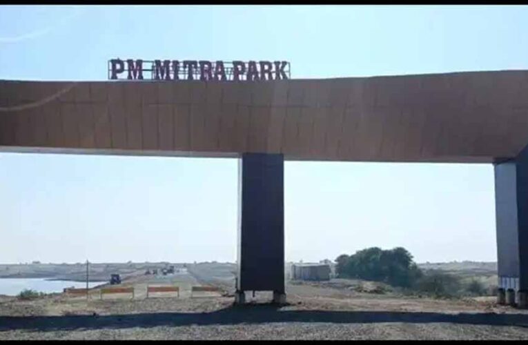 लखनऊ में पीएम टेक्सटाइल पार्क कनेक्टिविटी प्रोजेक्ट तेज, अंडरपास और सड़क निर्माण जारी