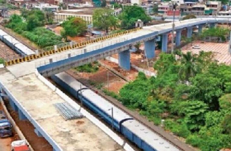 भोपाल के 90 डिग्री मोड़ वाले ब्रिज मामले में सस्पेंड इंजीनियर्स बहाल, मंत्री ने नोटशीट पर लिखा बहाल कर दो